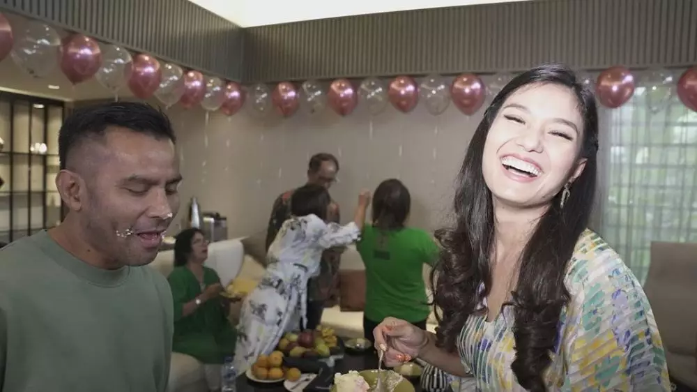 Duma Riris ultah ke-37 Instagram