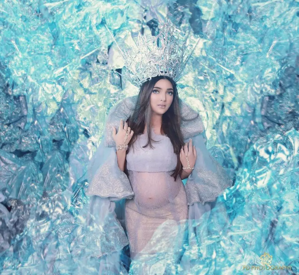 Gaya pemotretan maternity penyanyi © 2020 brilio.net