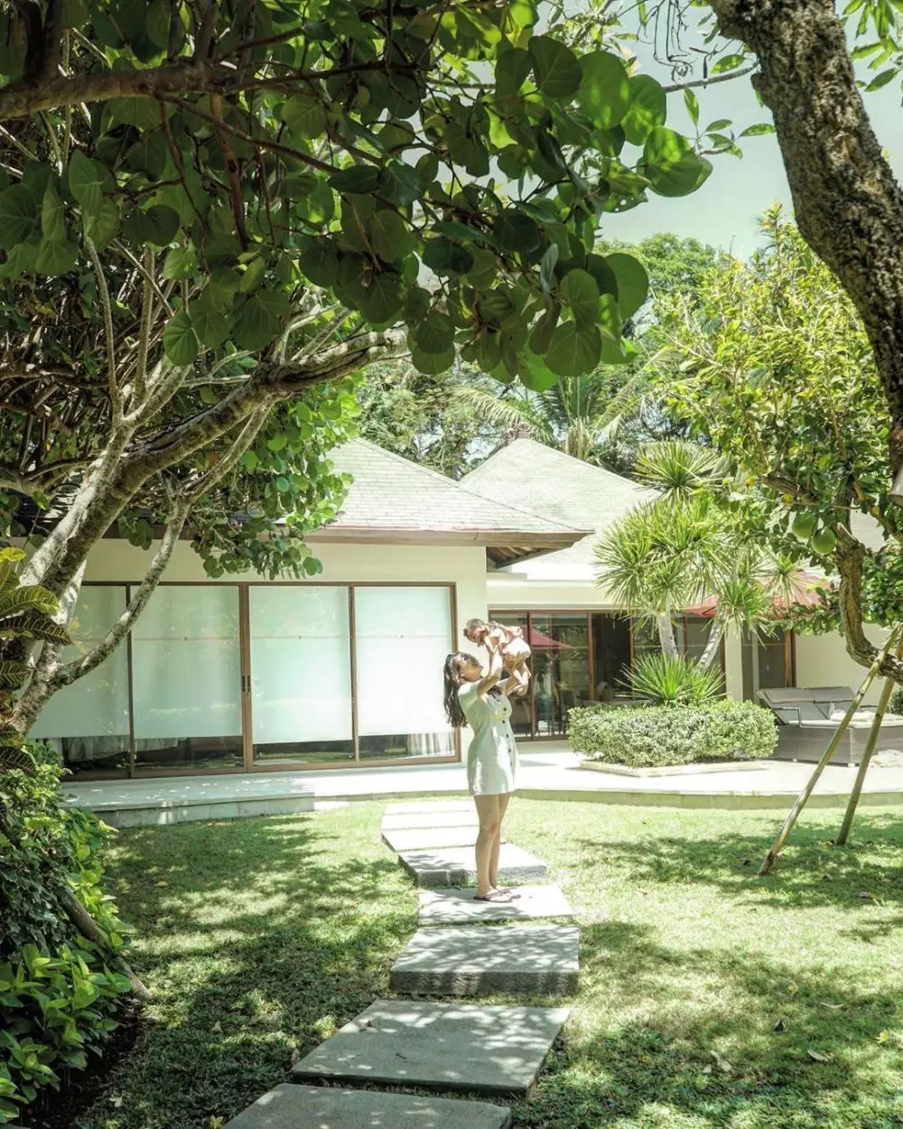 Ulang tahun suami Shandy Aulia  © 2020 brilio.net Ulang tahun suami Shandy Aulia  © 2020 brilio.net