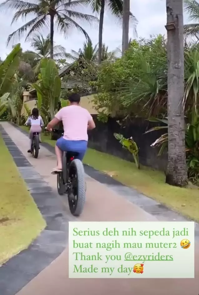 Ulang tahun suami Shandy Aulia  © 2020 brilio.net Ulang tahun suami Shandy Aulia  © 2020 brilio.net