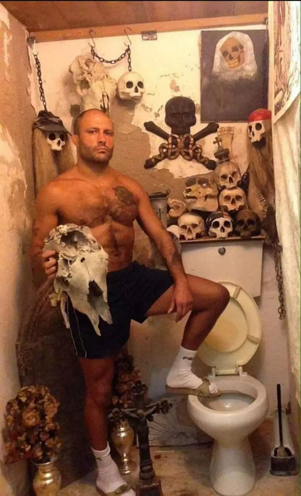 Penampakan toilet absurd Berbagai sumber