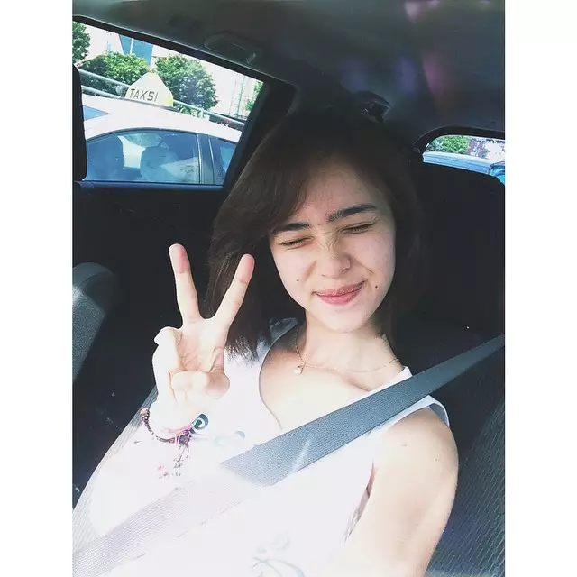 Potret transformasi Pamela Bowie © 2020 brilio.net Potret transformasi Pamela Bowie © 2020 brilio.net