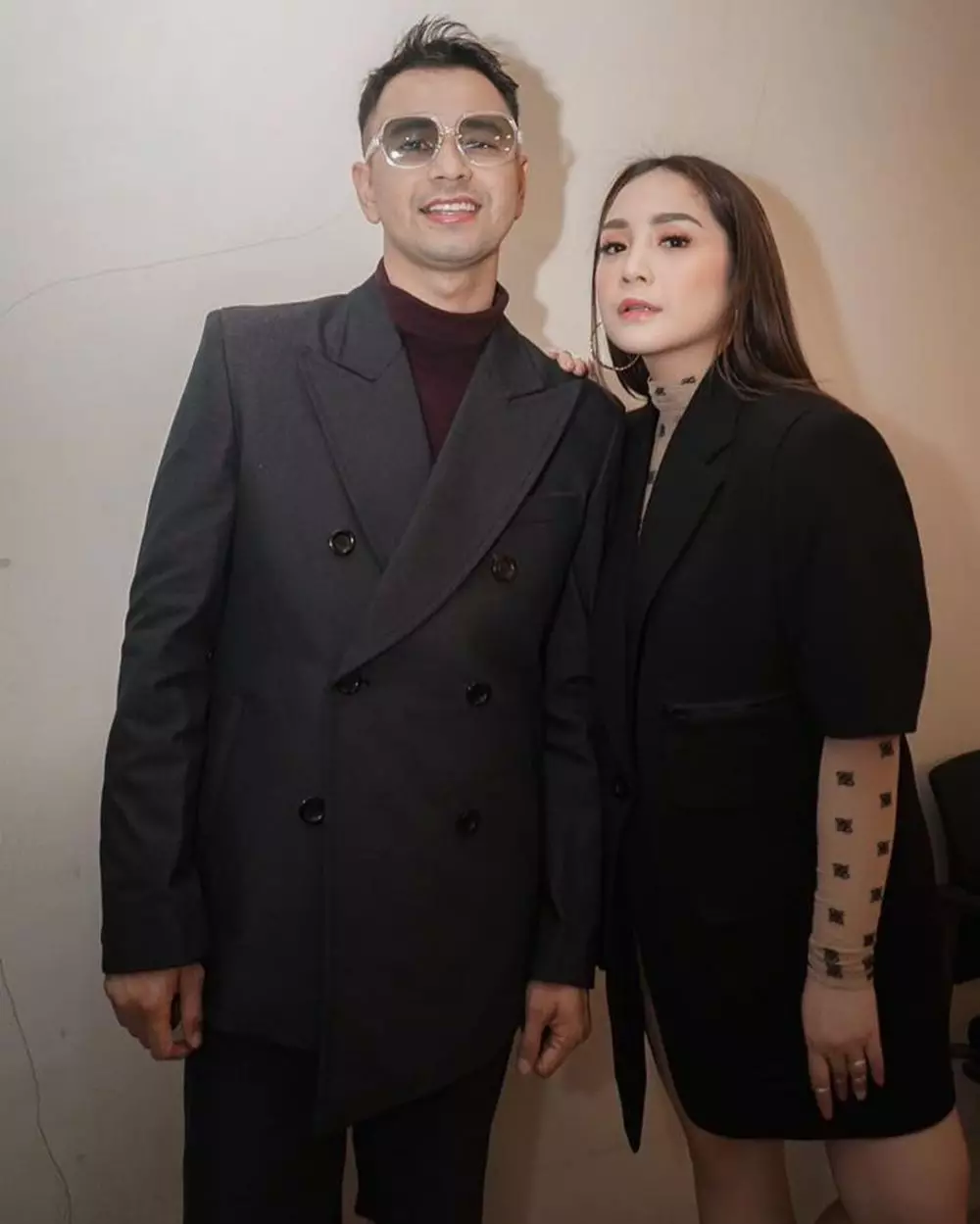 Seleb ini menikah dengan saudara kandung artis © 2020 brilio.net