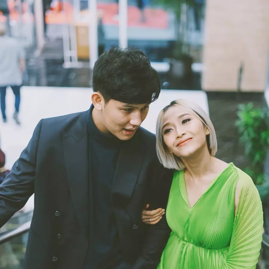 Seleb ini menikah dengan saudara kandung artis © 2020 brilio.net