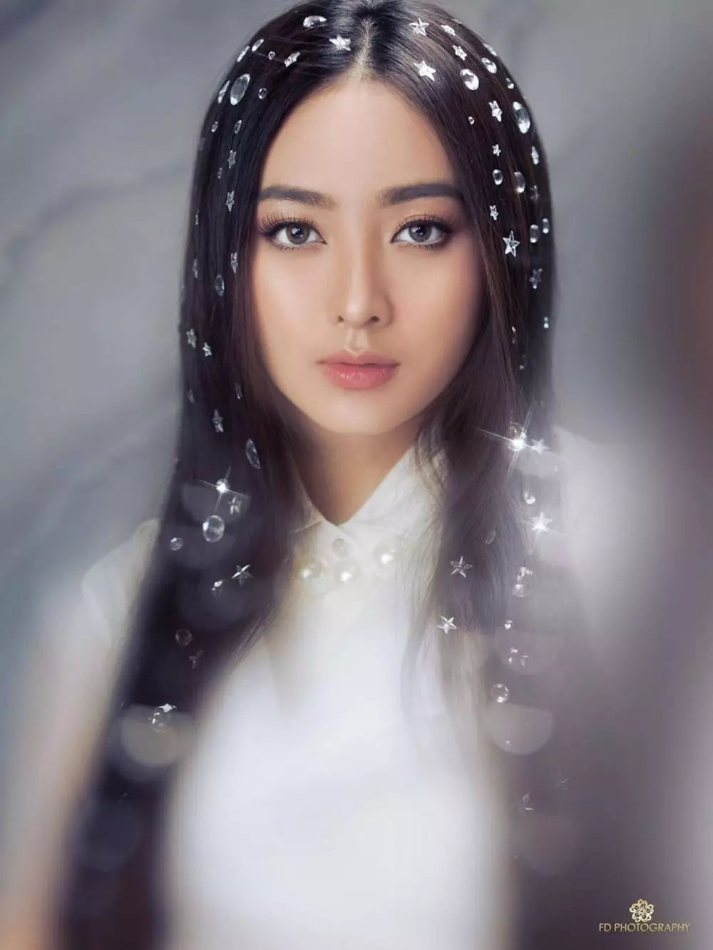 Natasha Wilona bak ibu peri Berbagai sumber