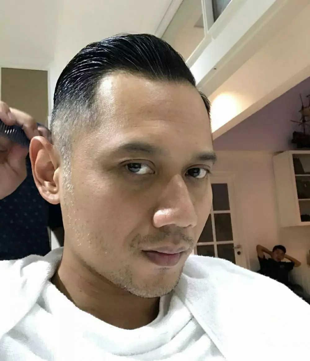 Potret AHY potong rambut Berbagai sumber