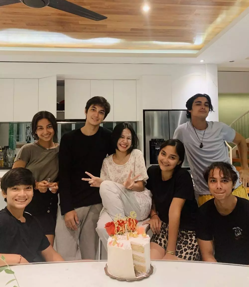 momen ultah hanggini © 2020 Instagram momen ultah hanggini © 2020 Instagram