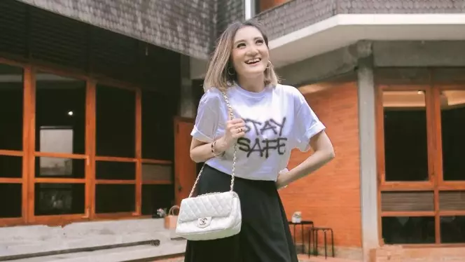 Kiki Amalia busana tertutup Instagram Kiki Amalia busana tertutup Instagram