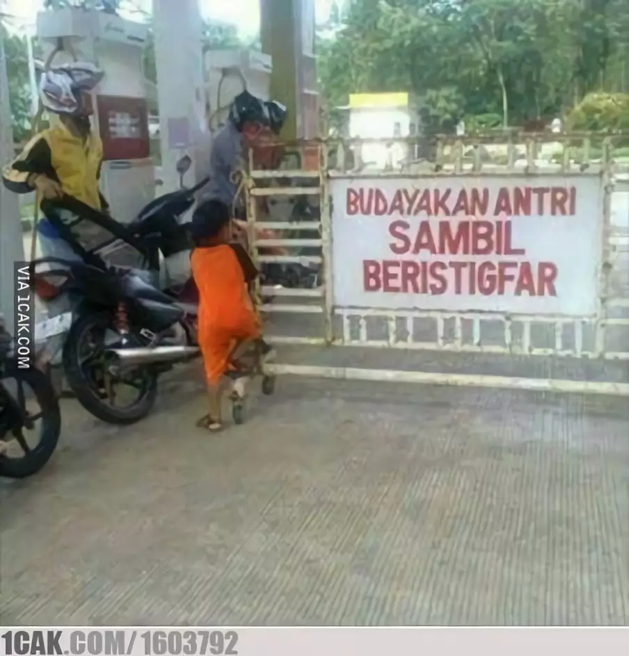 Tulisan kocak di pom bensin Berbagai sumber