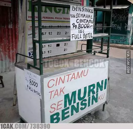 Tulisan kocak di pom bensin Berbagai sumber