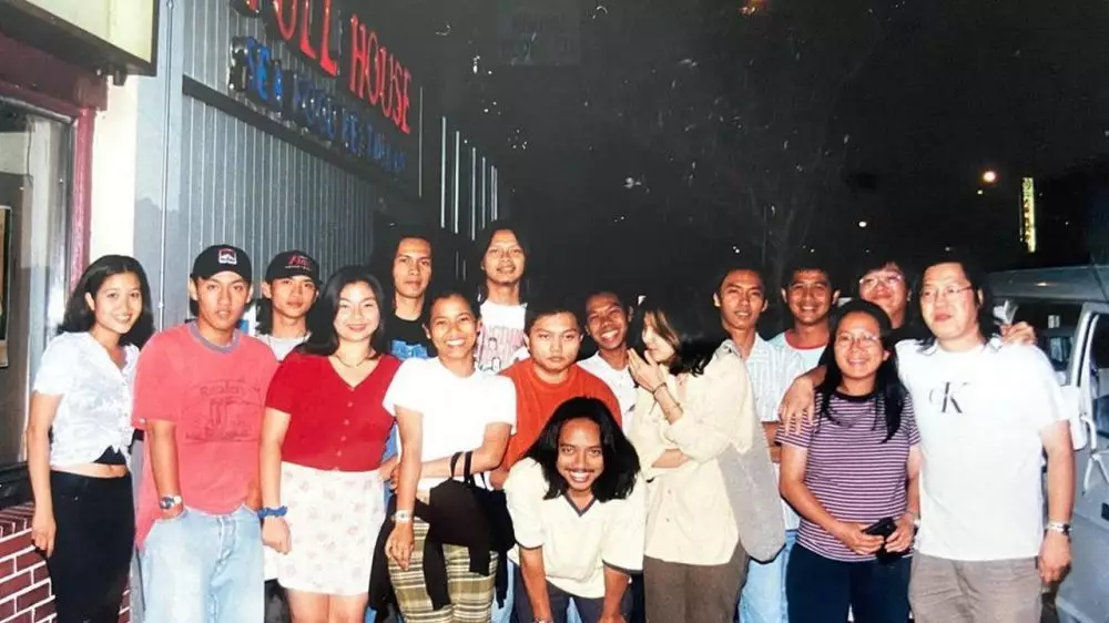 Potret lawas Dewa Budjana Instagram