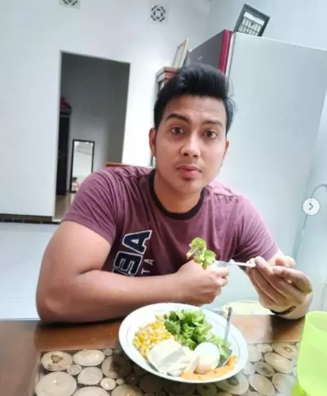 mumu satpam mantan jupe Berbagai sumber