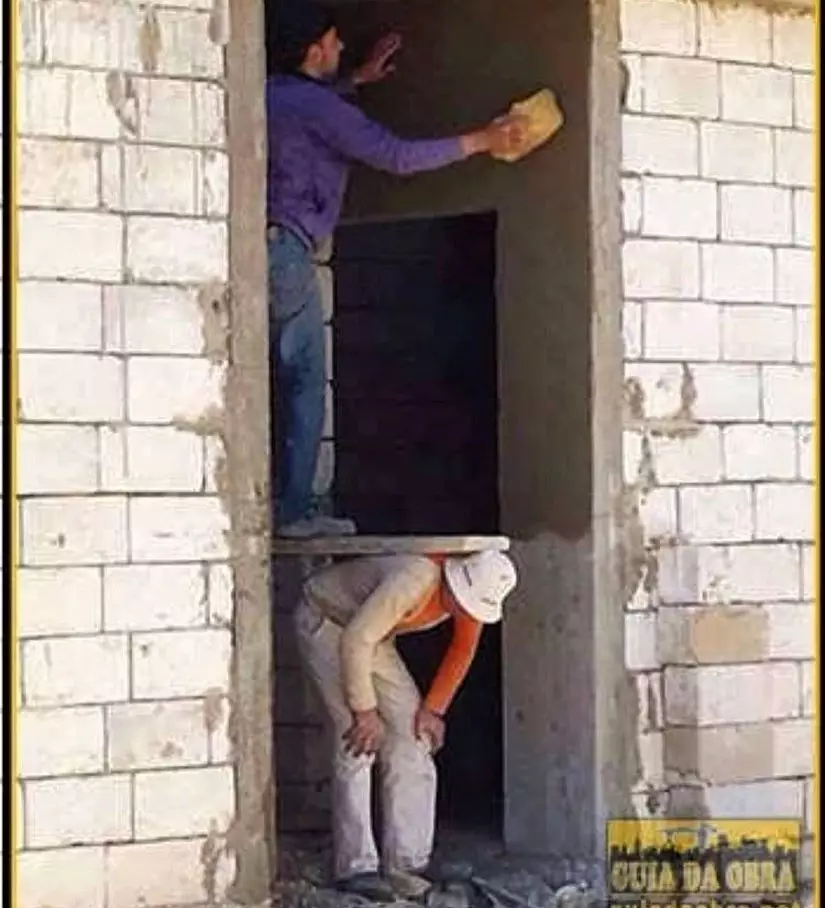 aksi totalitas tukang bangunan Berbagai Sumber