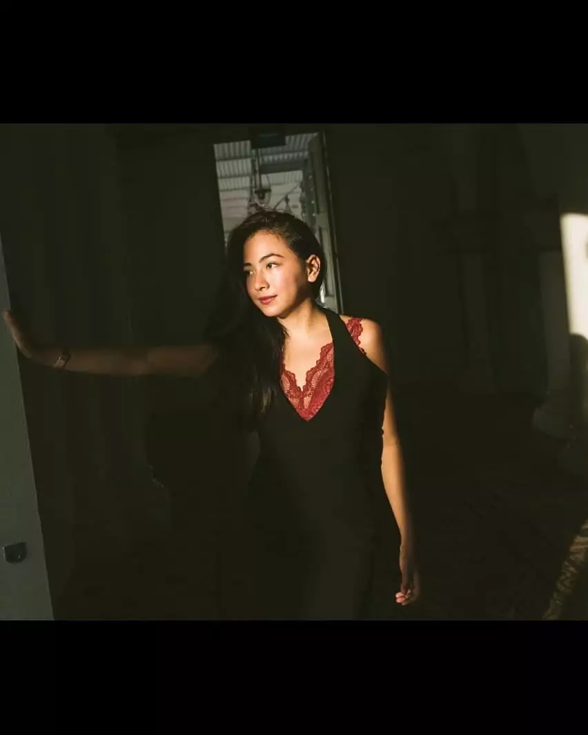 Potret terbaru Nadia Vega © 2020 brilio.net Potret terbaru Nadia Vega © 2020 brilio.net