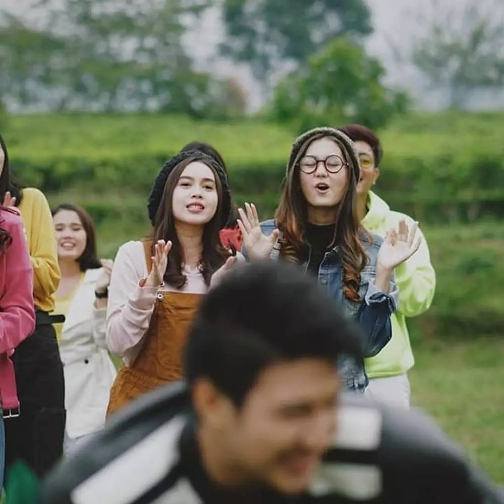 Bella Zoe deket bagnet Berbagai sumber Bella Zoe deket bagnet Berbagai sumber