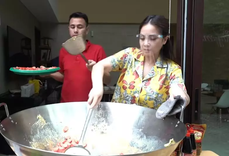 8 pasangan seleb masak YouTube