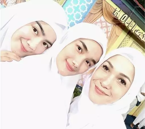 bertiga kayak suadara Berbagai sumber bertiga kayak suadara Berbagai sumber