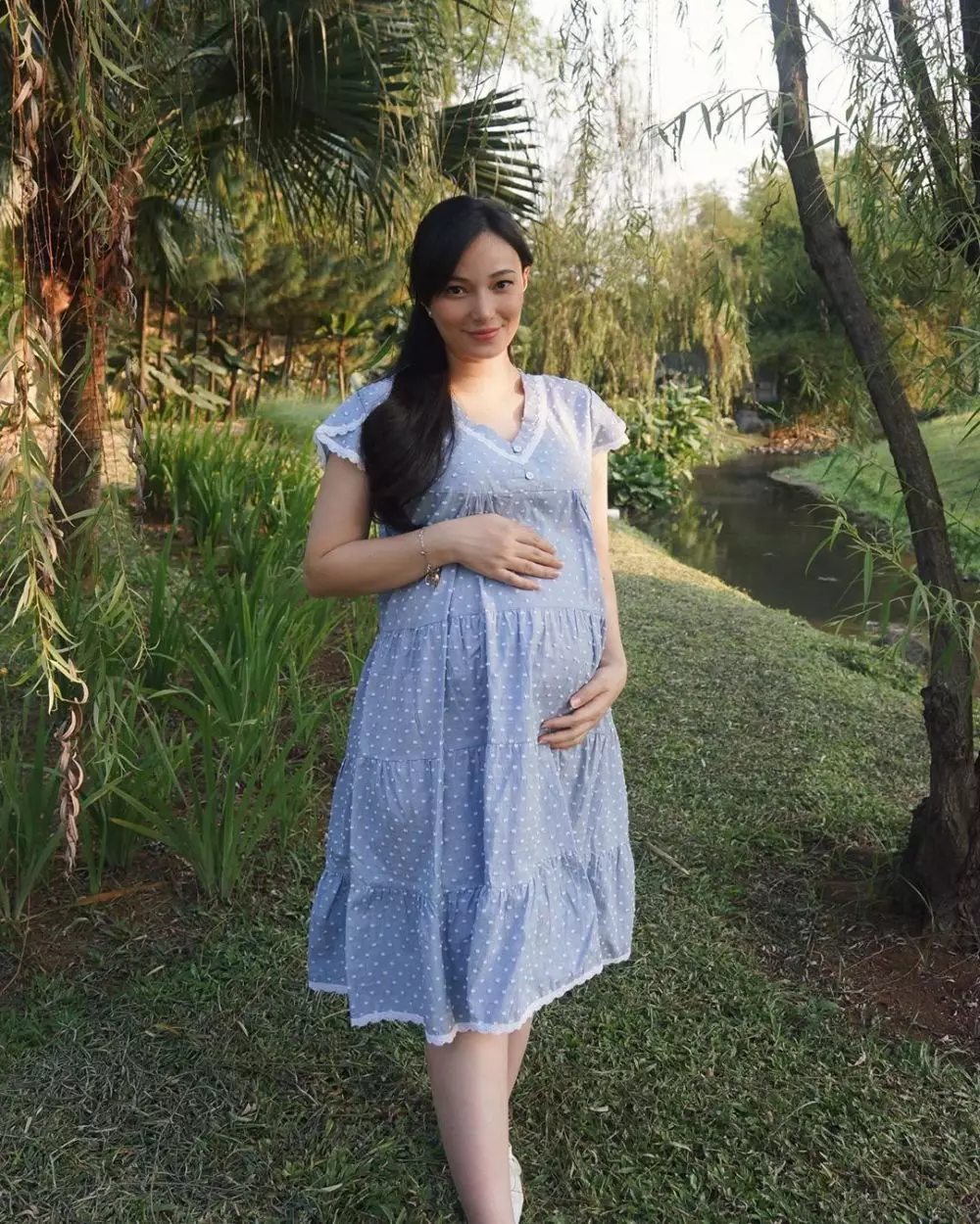 Asmirandah OOTD simpel Instagram Asmirandah OOTD simpel Instagram