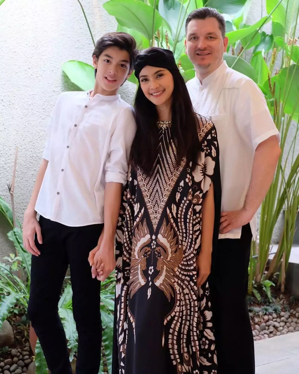 potret harmonis maudy dan suami © 2020 Instagram