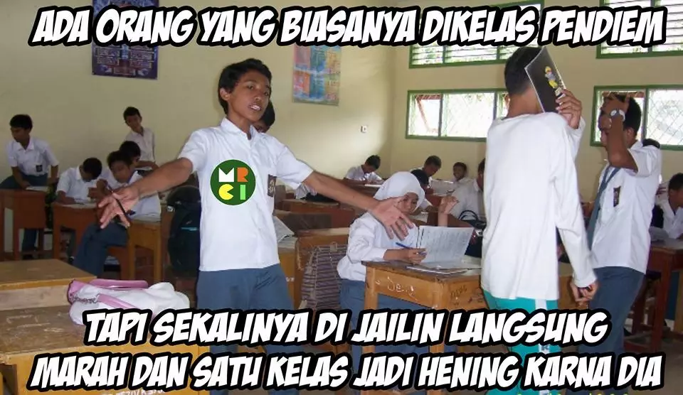 Meme siswa di kelas lucu Berbagai sumber Meme siswa di kelas lucu Berbagai sumber