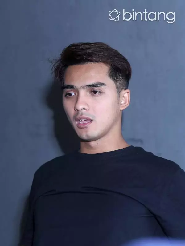 Nama asli seleb cowok © 2020 brilio.net Nama asli seleb cowok © 2020 brilio.net