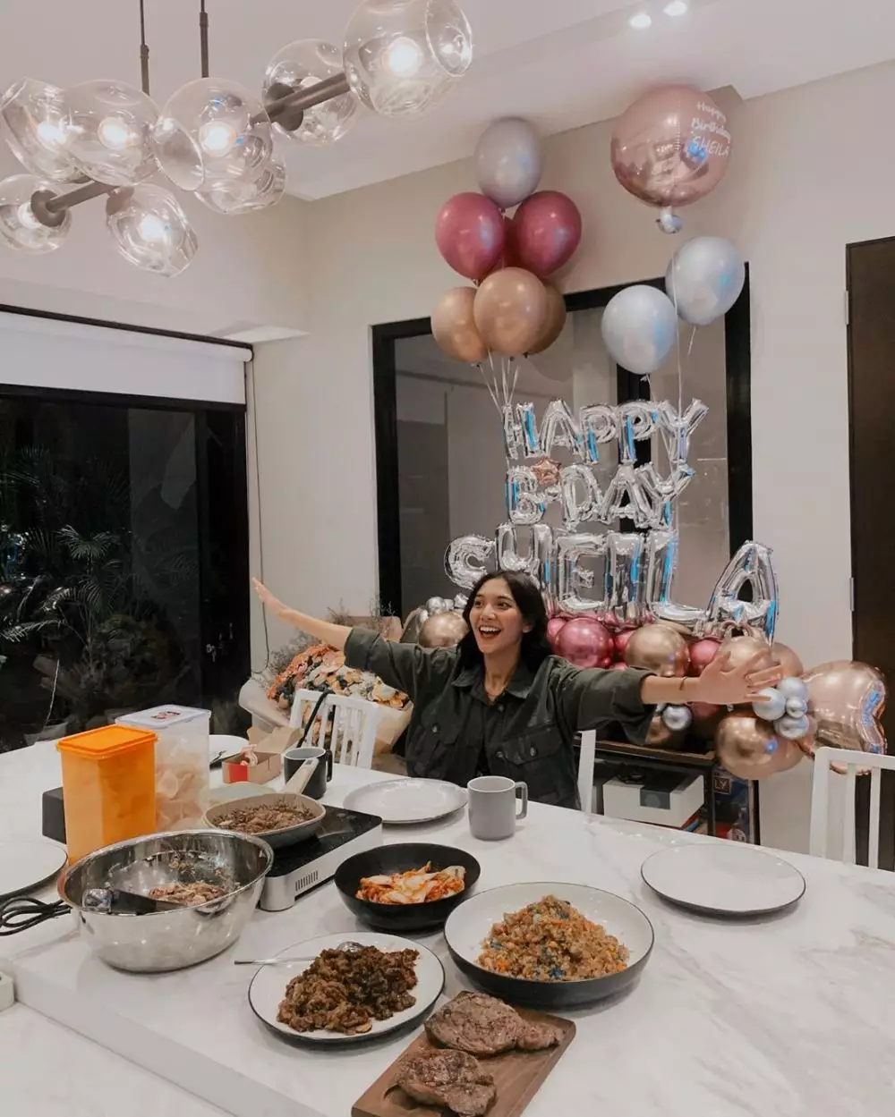 Ultah Sheila Dara ke 28 Instagram Ultah Sheila Dara ke 28 Instagram