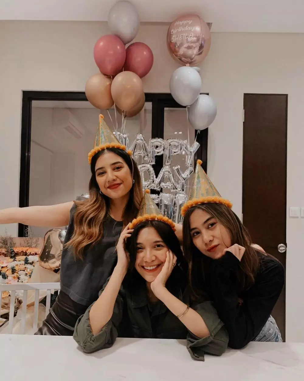 Ultah Sheila Dara ke 28 Instagram Ultah Sheila Dara ke 28 Instagram