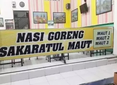 spanduk jualan nasi goreng  Berbagai Sumber