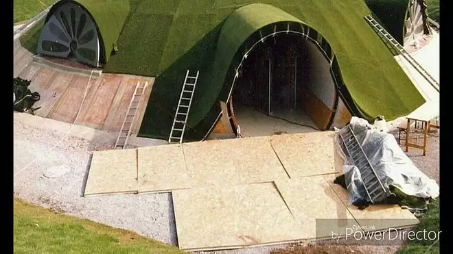 teletubbies behind Berbagai sumber