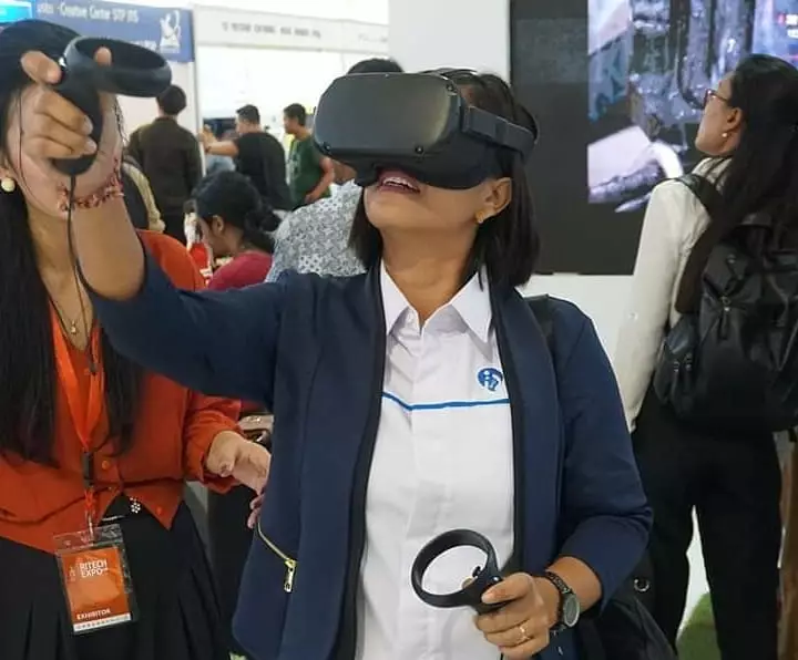 VR Pendidikan © 2020 brilio.net