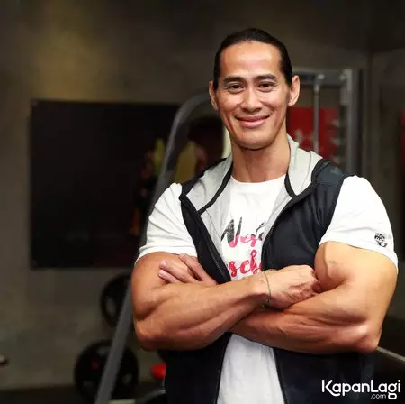 kesibukan dan bisnis ade rai kapanlagi.com kesibukan dan bisnis ade rai kapanlagi.com