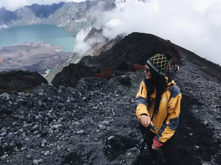 seleb ftv naik gunung Instagram seleb ftv naik gunung Instagram