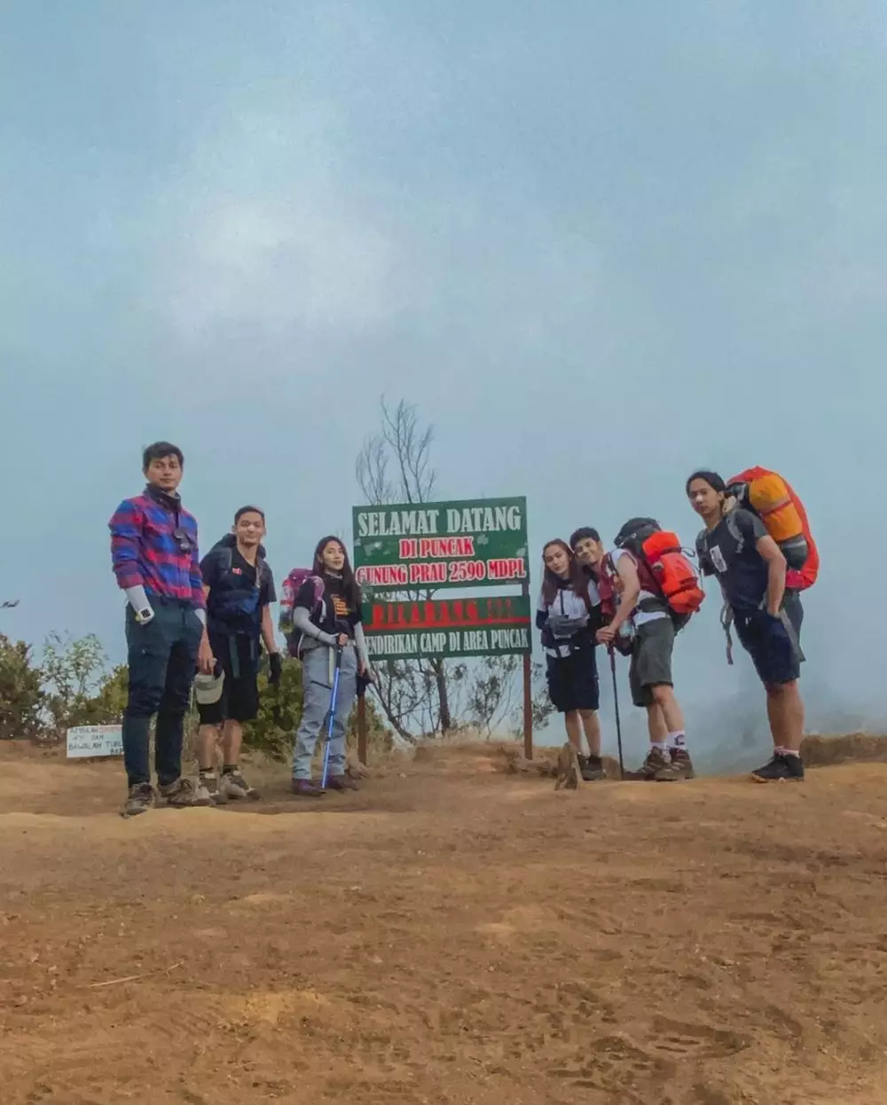 Potret Dinda Kirana daki gunung © 2020 brilio.net