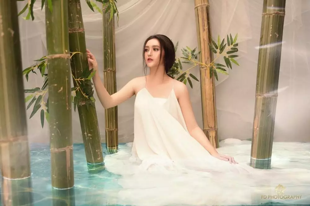 Pemotretan Ranty Mari dalam beragam tema © 2020 brilio.net Pemotretan Ranty Mari dalam beragam tema © 2020 brilio.net