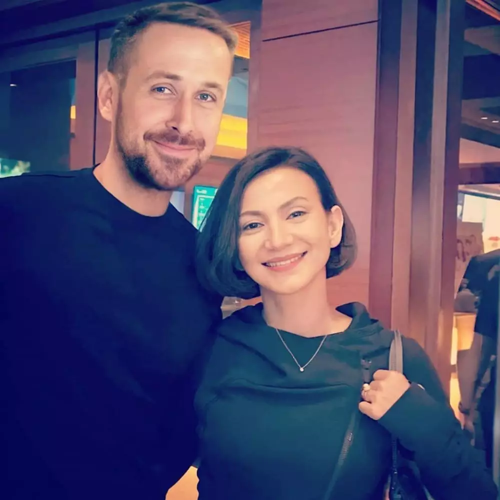 Wanda Hamidah bareng bule © 2020 brilio.net