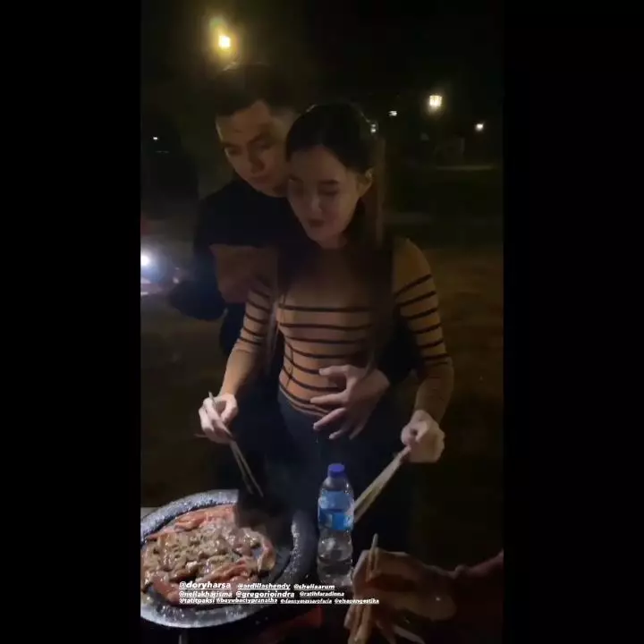 liburan Dory dan Nella instagram liburan Dory dan Nella instagram