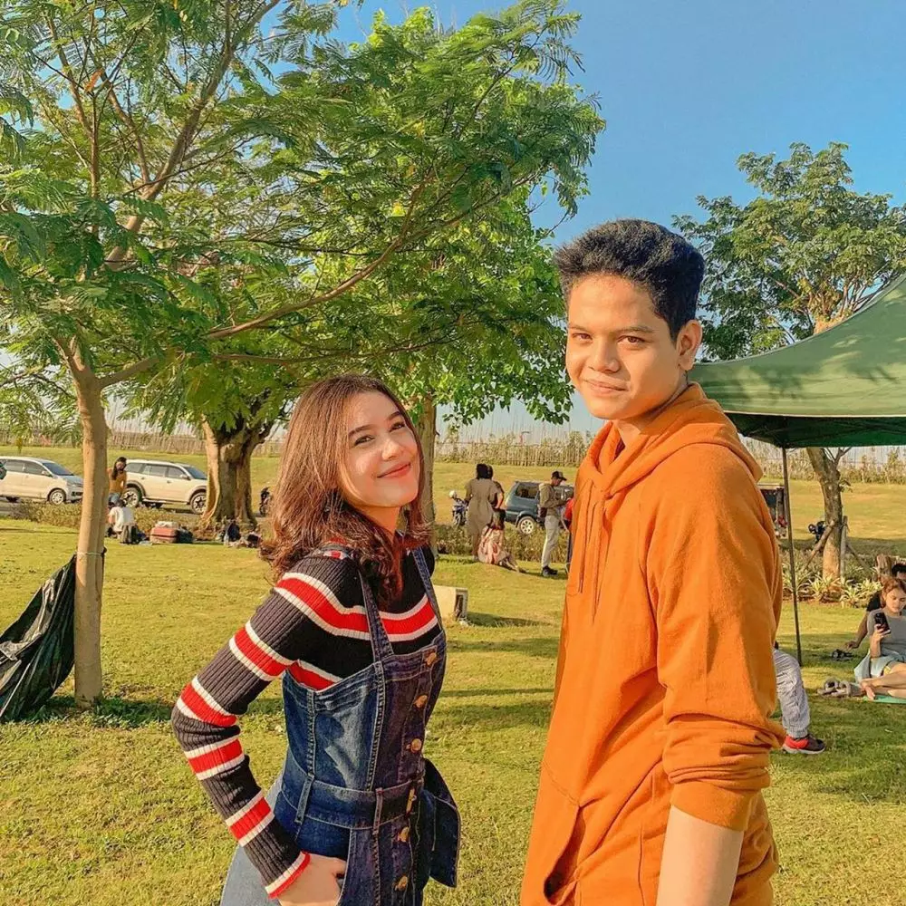 rifat darwis 17 tahun Berbagai sumber