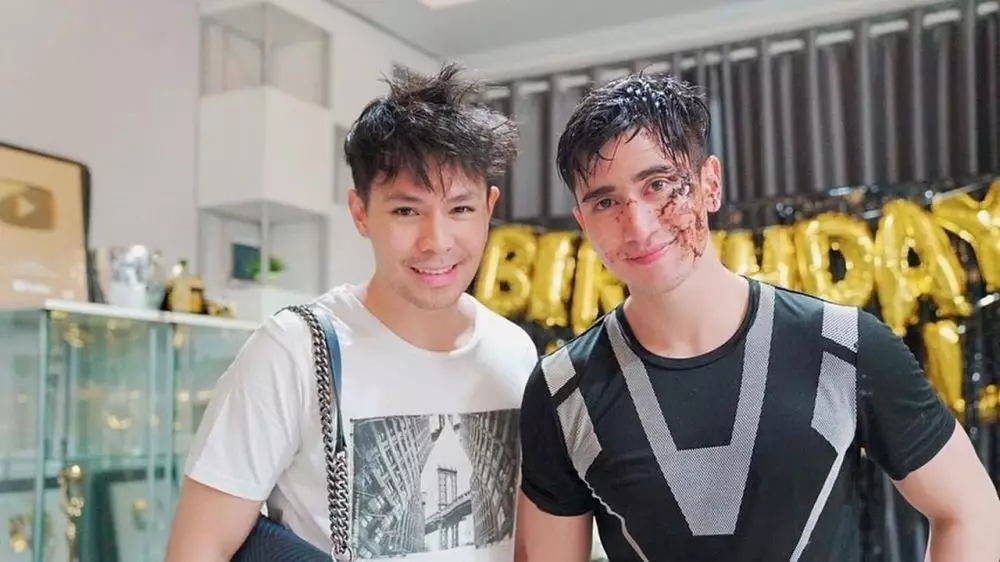 fero dan verrell sahabatan Berbagai sumber