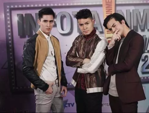 fero dan verrell sahabatan Berbagai sumber