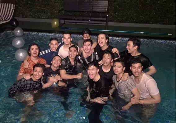 fero dan verrell sahabatan Berbagai sumber