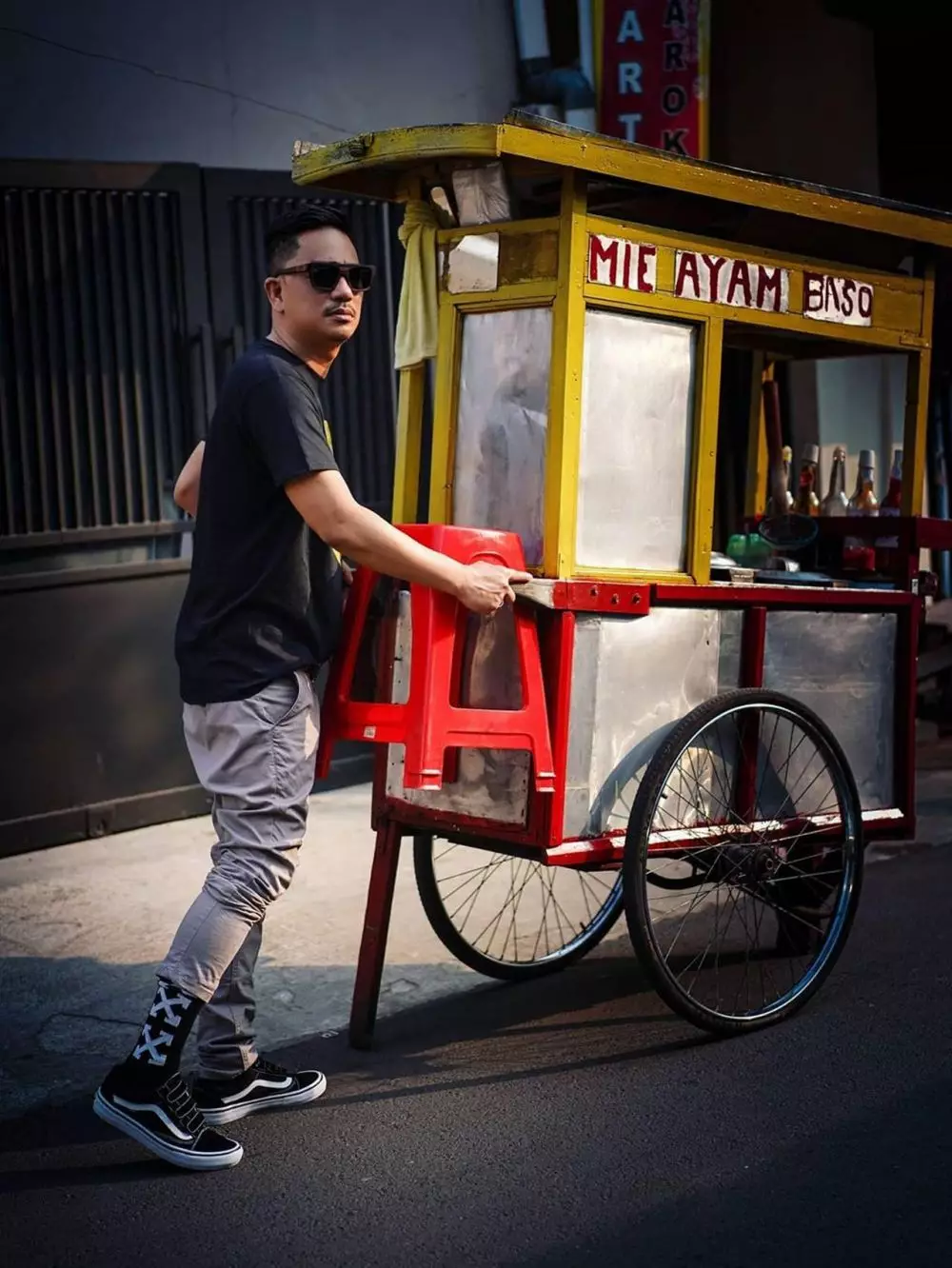 enda ungu jualan keliling Berbagai sumber enda ungu jualan keliling Berbagai sumber