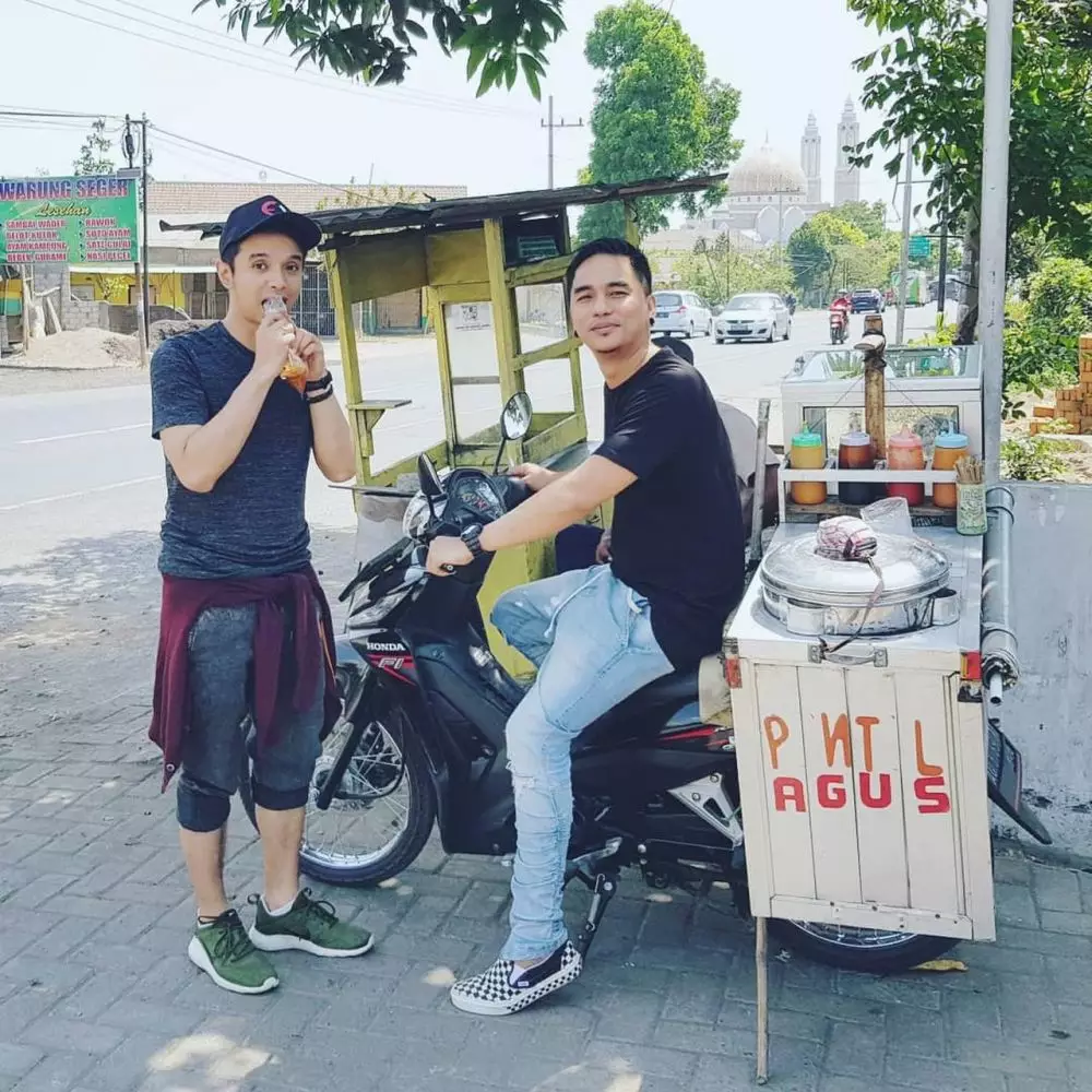 enda ungu jualan keliling Berbagai sumber enda ungu jualan keliling Berbagai sumber