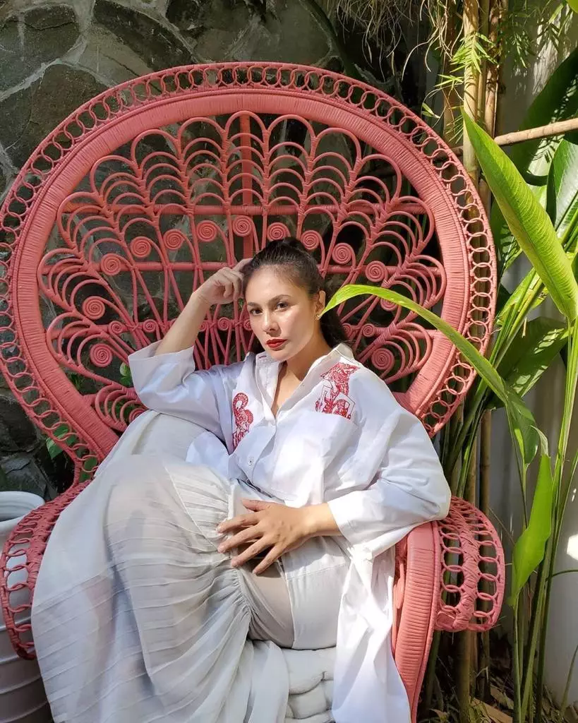 Pemotretan Wulan Guritno berbagai tema © 2020 brilio.net Pemotretan Wulan Guritno berbagai tema © 2020 brilio.net