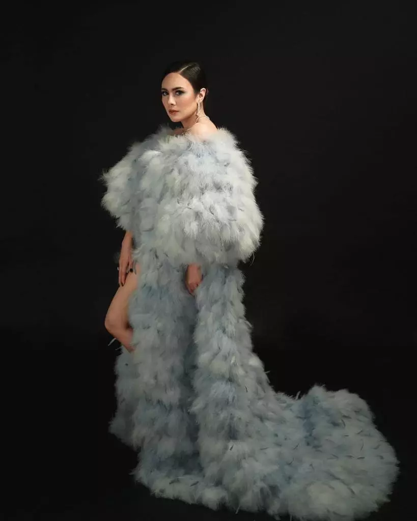 Pemotretan Wulan Guritno berbagai tema © 2020 brilio.net Pemotretan Wulan Guritno berbagai tema © 2020 brilio.net