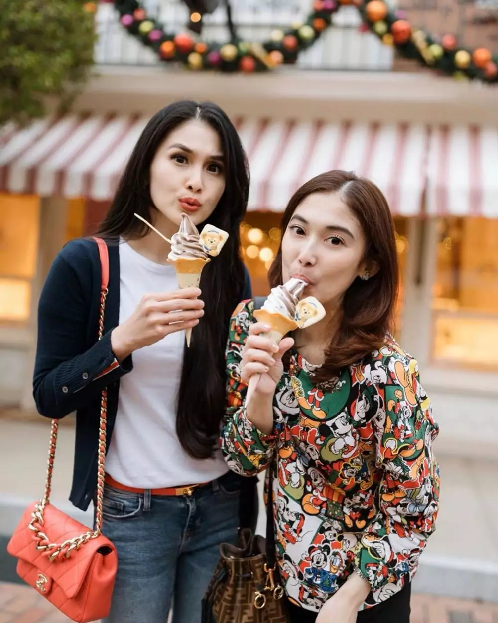 Saudara kandung seleb terkenal  Instagram Saudara kandung seleb terkenal  Instagram