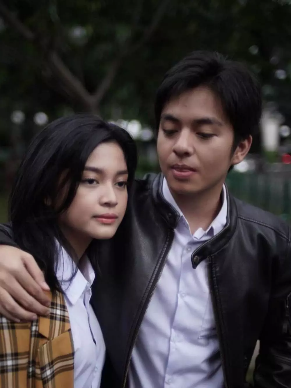 angga yunada di bawah umur Berbagai sumber