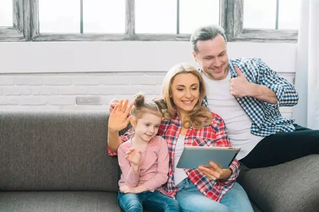 Tips sukses dampingi anak belajar freepik.com