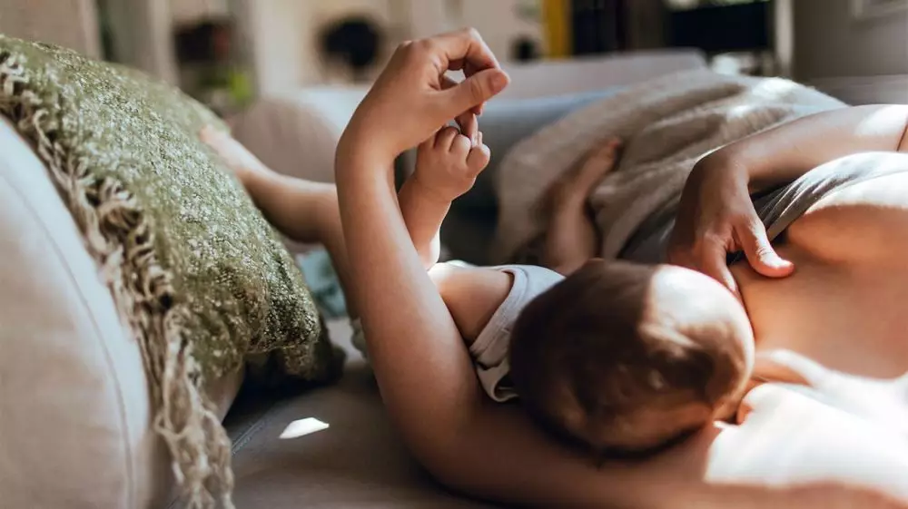 Fakta ASI dan menyusui © 2020 brilio.net Fakta ASI dan menyusui © 2020 brilio.net