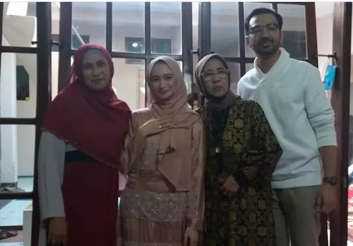 Momen kebersamaan Reza D'Academy dan Valda Alviana Instagram  Momen kebersamaan Reza D'Academy dan Valda Alviana Instagram