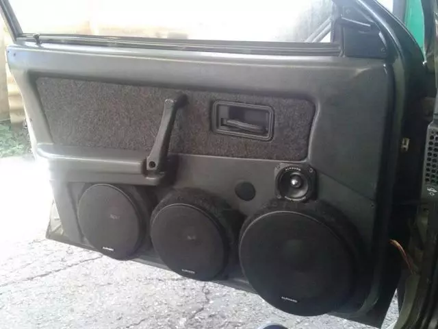 modifikasi pintu mobil  Berbagai Sumber